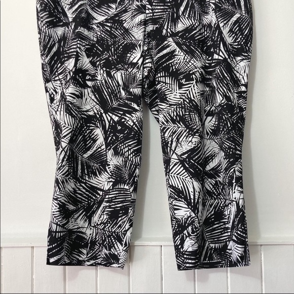Cynthia Rowley Tropical Print Capri Pants Size 20W - Picture 8 of 8